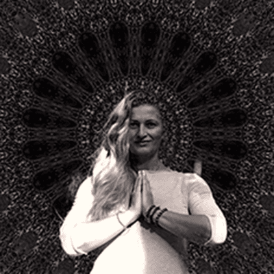 ANJA HENSEL